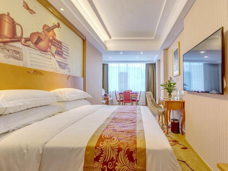 Vienna Hotel Guilin Airport Road Rongshan Extérieur photo